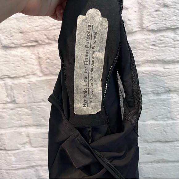 La Blanca by Rod Beattie blk one piece bathing suit size 10 w/ mesh V cut outs - Picture 14 of 14